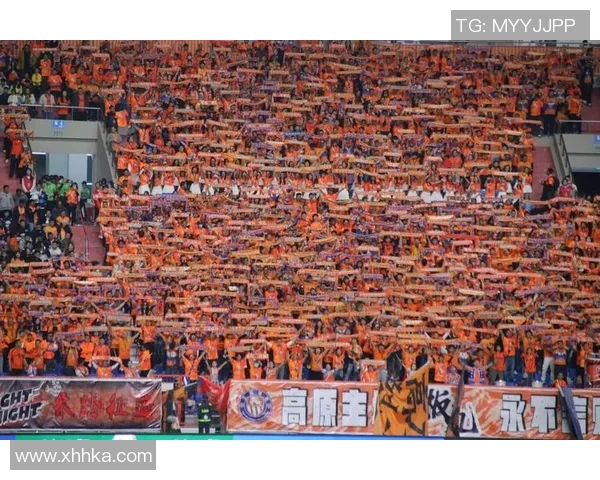 列文高斯主场虎视眈眈，激战奥格斯堡，重燃足球激情